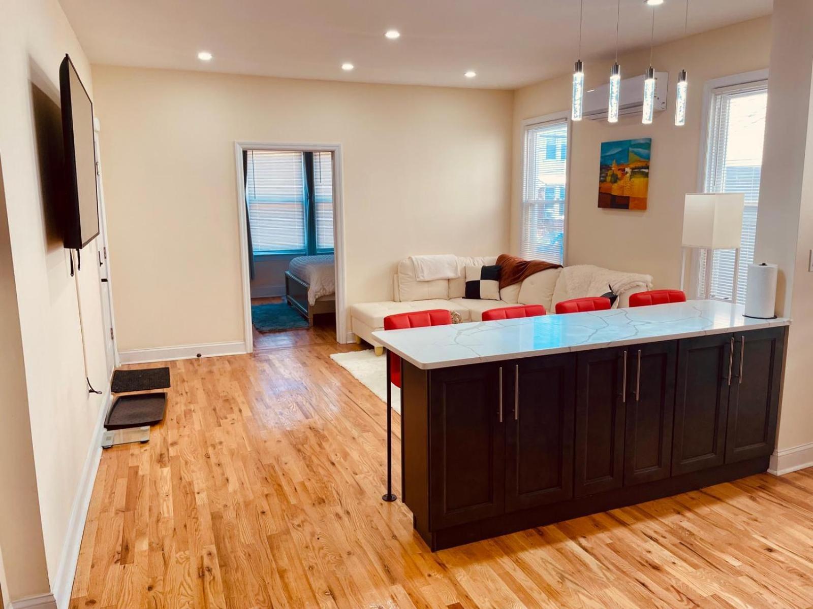 Appartamento Ooohlala! 2 Beds And 2 Full Baths W/Free Parking Newark Esterno foto