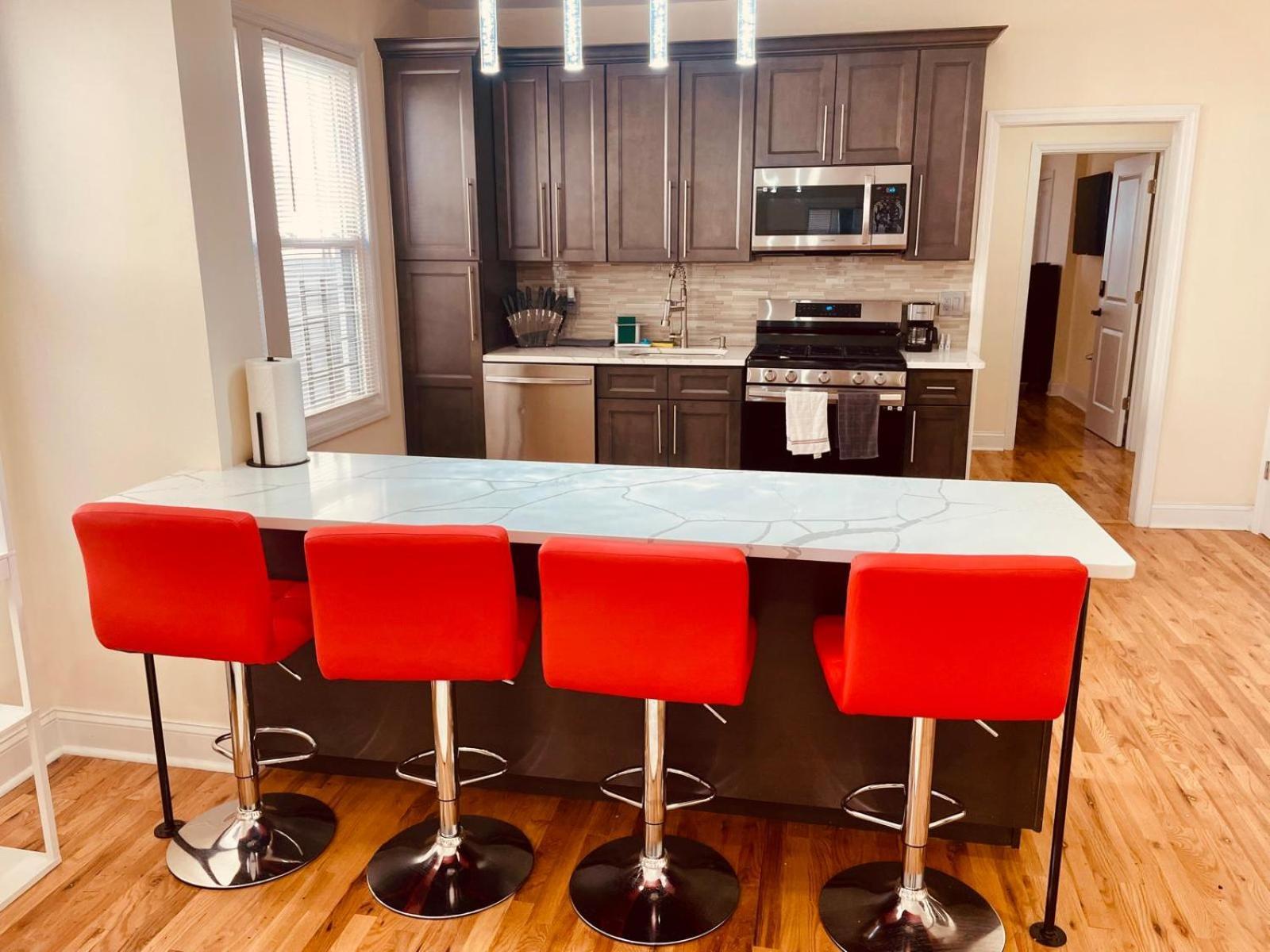 Appartamento Ooohlala! 2 Beds And 2 Full Baths W/Free Parking Newark Esterno foto