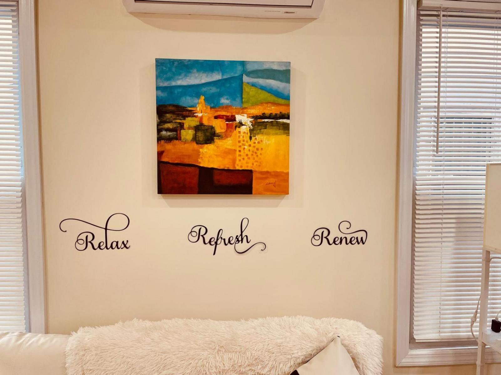 Appartamento Ooohlala! 2 Beds And 2 Full Baths W/Free Parking Newark Esterno foto